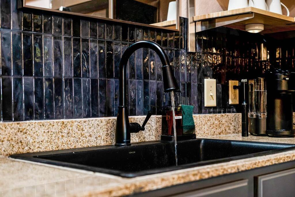 Designer Corner 3br/2ba - Disney, Universal, Convention Center & Seaworld Apartamento